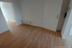 Attraktive, renovierte 3-Zimmer-Wohnung mit Balkon in Wiesbaden – Pörtschacher Str. 6, 65187 Biebrich, Wiesbaden – Vorschaubild 8