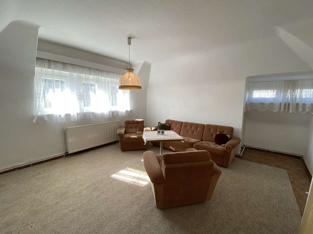 EFH mit Terrasse und Doppelgarage in Falkensee