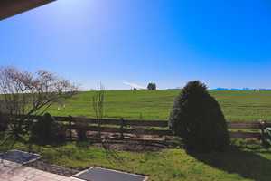 ***Weitblick in die Berge*** Doppelhaushälfte mit wunderschönen Garten und Sonnenterrasse – Miesbach (Kreis) – Vorschaubild 1