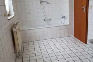 Helle & geräumige 1,5 Zimmer Wohnung, inkl. Balkon, Küche, Tiefgarage – Magirushof 27, 89077 Weststadt, Ulm – Vorschaubild 11