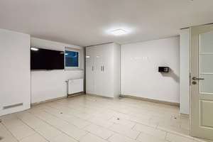 Modernes Reihenendhaus Baujahr ca. 2010 mit Vollkeller in begehrter Lage von Hamburg Eimsbüttel – Die vollständige Adresse der Immobilie erhältst du vom Anbieter., 22523 Eidelstedt, Hamburg – Vorschaubild 13