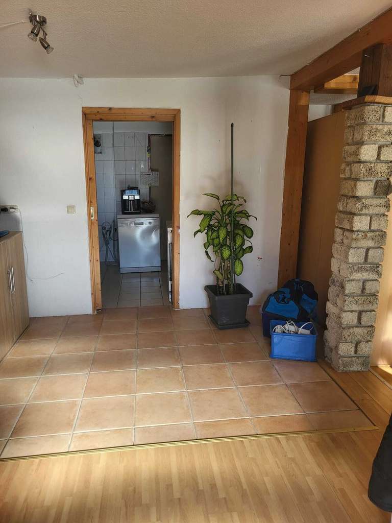 Immobilie in Bernbeuren - Attraktives Mehrfamilienhaus mit zwei profitablen Gewerbeeinheiten – eine Top-Investitionsmöglichkei - Bild 4