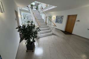 Exklusive möblierte 4- Zimmer-Wohnung mit 2 Balkonen in Nürnberg/Luitpoldhain – Die vollständige Adresse der Immobilie erhältst du vom Anbieter., 90461 Guntherstraße, Nürnberg – Vorschaubild 23