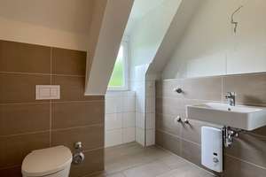 *kernsanierte und hochwertige Altbauwohnung*Tageslichtbad*Holsterhausen* – Bunsenstr. 23-25, 45145 Holsterhausen, Essen – Vorschaubild 3