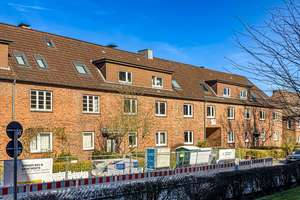 Kiel - Nähe Vieburger Gehölz - Neu ausgebautes Dachgeschoss im Erstbezugszustand – 24113 Gaarden-Süd und Kronsburg, Kiel – Vorschaubild 9