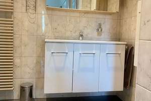 Oberkassel! Hochwertig möblierte 2-Zimmer-Wohnung mit 2 Balkonen, Einbauküche u. Garage – Hartwichstraße 5, 40547 Niederkassel, Düsseldorf – Vorschaubild 16