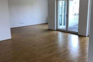 Großzügige 4- Zimmer Wohnung mit EBK und Balkon! – Lange-Feld-Straße 71, 30559 Kirchrode, Hannover – Vorschaubild 2