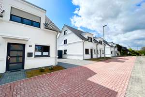 °KFW 55 JETZT SICHERN Moderner Klassizismus BEZUGSFERTIG - A+ - 5 Zimmer - Wärmepumpe - Garten° – Kanalstraße 1b, 41363 Jüchen – Vorschaubild 2