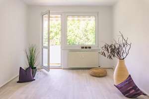 2-Raum-Wohnung mit Tageslichtbad und Balkon neu saniert – Yorckstr. 42d, 9130 Yorckgebiet, Chemnitz – Vorschaubild 1