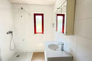 Familienfreundliches Haus mit großem Garten – Die vollständige Adresse der Immobilie erhältst du vom Anbieter., 24145 Gaarden-Süd und Kronsburg, Kiel – Vorschaubild 11