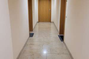 ***SEHR GEPFLEGTE WOHNUNG IN SCHÖNEM MFH-BALKON-AUFZUG-TIEFGARAGENSTELLPLATZ*** – Philippstr. 8, 9130 Sonnenberg, Chemnitz – Vorschaubild 11