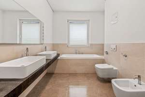Am See! 4-Zimmer-Gartenwohnung im Fünf-Morgen-Quartier, incl. zwei Tiefgaragenstellplätze – Die vollständige Adresse der Immobilie erhältst du vom Anbieter., 14169 Dahlem, Berlin – Vorschaubild 8