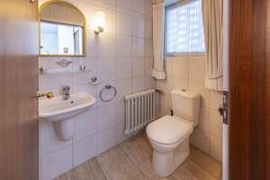 Freistehender Bungalow mit Blick ins Grüne! – Die vollständige Adresse der Immobilie erhältst du vom Anbieter., 41189 Wickrath-Mitte, Mönchengladbach – Vorschaubild 9