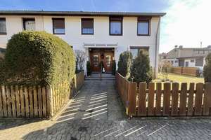 Ihr Wohnglück - Reihenhaus in Braunschweig Rühme – Die vollständige Adresse der Immobilie erhältst du vom Anbieter., 38112 Veltenhof-Rühme, Braunschweig – Vorschaubild 1
