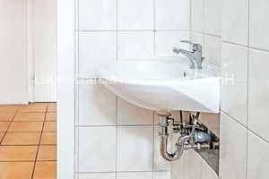3-Zi.-Dachgeschosswohnung mit Küche (EBK)/Diele/Bad/Keller – Trierer Str. 301, 52078 Aachen – Vorschaubild 12
