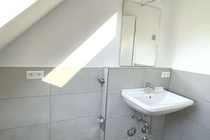 *Wohnen im schönen Grafenberg * Sonnen-Balkon mit Weitblick – 40235 Grafenberg, Düsseldorf – Vorschaubild 12