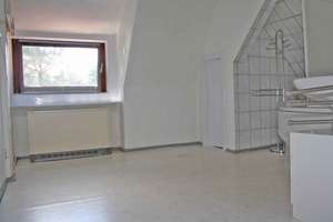 2,5-Zimmer im Dachgeschoss, vermietet - Ruhiglage a.d. Havel / Tegeler Forst,  modernisierungsbed. – Nußhäherstr. 31, 13505 Konradshöhe, Berlin – Vorschaubild 11