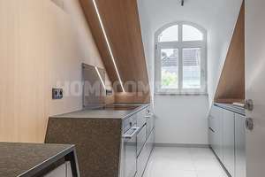 Atemberaubende 3-Zimmer-Wohnung mit Loggia in Neuhausen, teilmöbliert