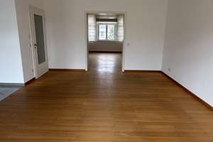 Große, ruhige Altbau Wohnung mit Balkon im Kölner Süden – Die vollständige Adresse der Immobilie erhältst du vom Anbieter., 50968 Marienburg, Köln – Vorschaubild 19