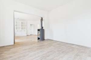  Freistehendes Einfamilienhaus mit Einliegerwohnung - Zum Verlieben – Die vollständige Adresse der Immobilie erhältst du vom Anbieter., 57368 Lennestadt – Vorschaubild 4