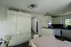 🌟 Luxuriöse Villa direkt am Rhein – Wohnen auf höchstem Niveau in Wiesbaden-Schierstein 🌟 – Die vollständige Adresse der Immobilie erhältst du vom Anbieter., 65201 Schierstein, Wiesbaden – Vorschaubild 25