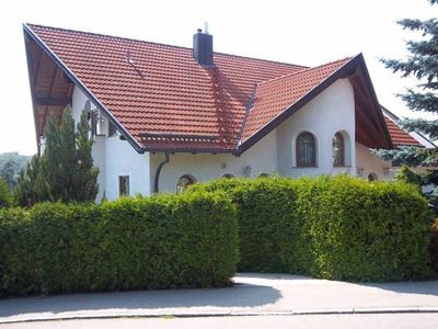 Provisionsfrei* ZFH: 5 ZiWo + 4 ZiWo, 3 Ebenen, Grund 802 m² in 89173 Lonsee zu verkaufen.