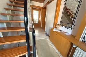Top gepflegtes 3-Familienhaus mit schönem Garten - Oberthal – Die vollständige Adresse der Immobilie erhältst du vom Anbieter., 66649 Oberthal – Vorschaubild 2