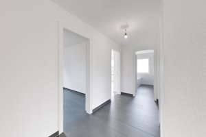 Frisch modernisierter Wohntraum mit großem Balkon und Garten in Düsseldorf-Lierenfeld – Sebastiansweg 12, 40231 Lierenfeld, Düsseldorf – Vorschaubild 4