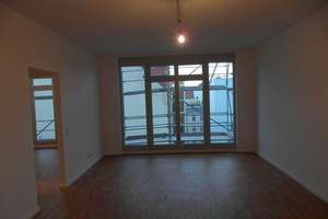 Penthousewohnung im Hinterhaus mit Westbalkon – Markgrafendamm 30, 10245 Friedrichshain, Berlin – Vorschaubild 3