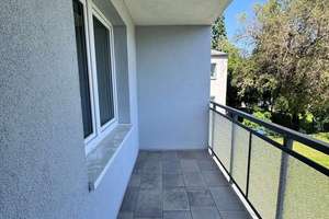 Gut aufgeteilte 2,5 Raum Wohnung mit Balkon und Einbauküche – Die vollständige Adresse der Immobilie erhältst du vom Anbieter., 47137 Mittelmeiderich, Duisburg – Vorschaubild 3
