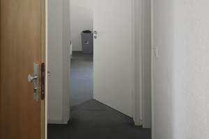schöne kleine 38qm 2 ZKB Erdgeschoss-Wohnung mit Balkon – Markgrafenstr. 68, 47166 Obermarxloh, Duisburg – Vorschaubild 6
