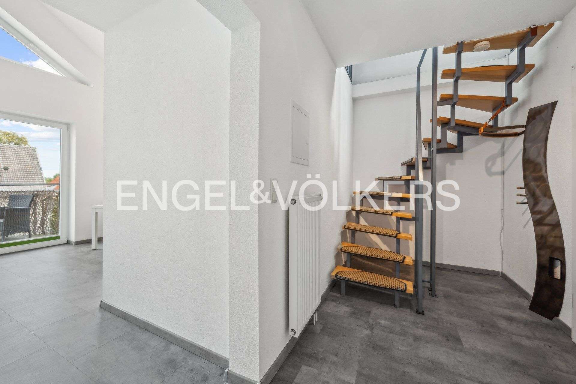 Immobilie in Schwülper - EXTRAVAGANTE MÖBLIERTE WOHNUNG IN TOLLER LAGE - Bild 4