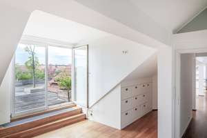 Südstadt mit einmaliger Dachterrasse: 4-Zimmer-Maisonettewohnung, zwei Bäder und Blick über Hannover – Lutherstraße 68, 30171 Südstadt, Hannover – Vorschaubild 67