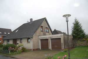 Gepflegtes Einfamilienhaus in ruhiger aber doch zentraler Wohnlage in Lunden, Kreis Dithmarschen – Dithmarschen (Kreis) – Vorschaubild 3
