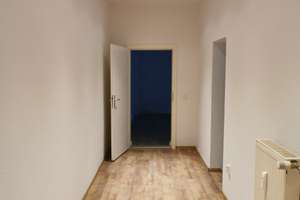 großzügig geschnittene 3-Raum Altbauwohnung mit zentraler Lage in Nähe zur Oder und zum Park (Anger) – Buschmühlenweg 10, 15230 Gubener Vorstadt, Frankfurt (Oder) – Vorschaubild 2