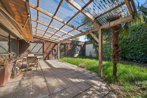 Bungalow auf ca. 400 m² Grund in ruhiger Lage: 145 m² auf einer Ebene (EG) - zzgl. 100 m² (UG) – Die vollständige Adresse der Immobilie erhältst du vom Anbieter., 85579 Neubiberg – Vorschaubild 4