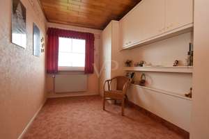 Haus statt Wohnung -
Gemütliches Reihenhaus mit Garten und drei Garagen – Die vollständige Adresse der Immobilie erhältst du vom Anbieter., 38368 Querenhorst – Vorschaubild 7
