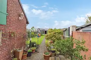 Modernisiertes Reihenmittelhaus mit Garten und zwei Garagen – auf städtischem Erbpachtgrundstück – Recklinghausen (Kreis) – Vorschaubild 2