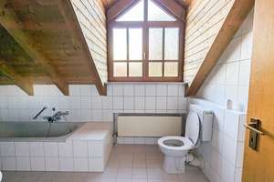 Gemütliches Ambiente mit Dachstudio + 3 Zimmer Wohnung, Stellplatz, Einbauküche – Laimgrubenstraße 12, 85051 Münchener Straße, Ingolstadt – Vorschaubild 7