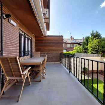 REIHENHAUS IN LA POVEDA