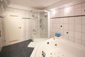 Großzügige DHH - 5-ZKB, Terrasse, Loggia und Garage in ruhiger Lage in Niederlahnstein – Die vollständige Adresse der Immobilie erhältst du vom Anbieter., 56112 Lahnstein – Vorschaubild 35