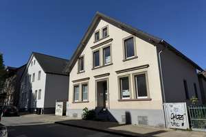 Bielefeld-SIGGI: Sanierungsbedürftiges ZFH | 195 m² Wfl + Spitzboden und Hinterhaus – Die vollständige Adresse der Immobilie erhältst du vom Anbieter., 33615 Mitte, Bielefeld – Vorschaubild 16