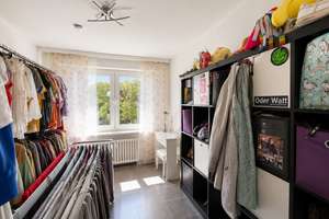 Potenzial statt Provision: 3-Zimmer-Wohnung mit Balkon und DG-Ausbaureserve in Gelsenkirchen-Horst – Die vollständige Adresse der Immobilie erhältst du vom Anbieter., 45899 Horst, Gelsenkirchen – Vorschaubild 3