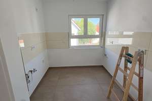 Wohnen mit Charakter: Obergeschoss-Wohnung in Stuttgart-Weilimdorf – Ditzinger Straße 13, 70499 Weilimdorf (Ortsteil), Stuttgart – Vorschaubild 2