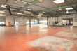 Lagerhalle mit Verkaufsfläche in verkehrsgünstiger Lage