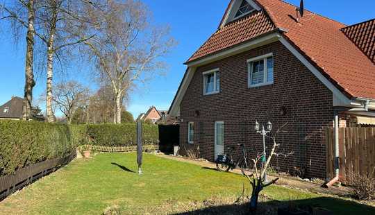 Bild von Großzügige Doppelhaushälfte in Klein Scharrel Platz für die ganze Familie!