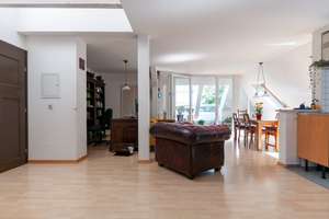 Tolkewitz - helle 3-Zimmer-Dachgeschosswohnung mit Wintergarten/Loggia – Lewickistraße 1, 1279 Tolkewitz/Seidnitz-Nord, Dresden – Vorschaubild 8