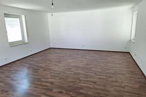 Langenau Göttingen Provisions FREIE 3,5 Zimmer Wohnung 1 OG – Die vollständige Adresse der Immobilie erhältst du vom Anbieter., 89129 Öllingen – Vorschaubild 11
