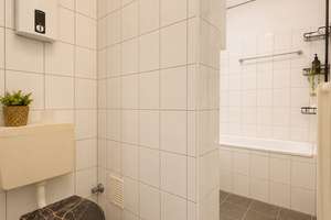 BEZUGSFREIE 2 ZI WOHNUNG ZU VERKAUFEN - IN UNTERRATH – Bielefelder Str. 9, 40468 Unterrath, Düsseldorf – Vorschaubild 5