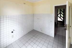 Reihenmittelhaus mit Garten und Garage in Köln-Höhenhaus – viel Potenzial für Ihre Wohnideen. – Birkenweg 23, 51061 Höhenhaus, Köln – Vorschaubild 12